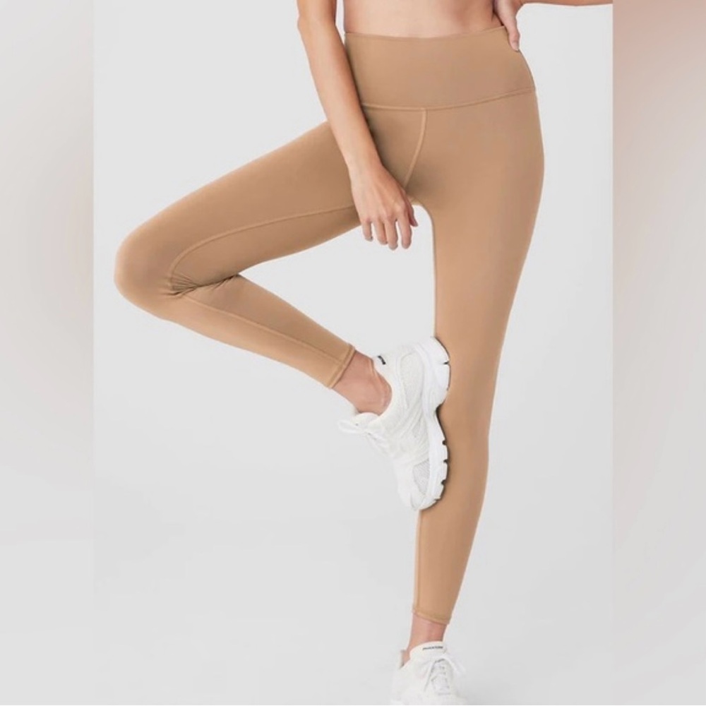 ALO Yoga Airlift 7/8 High Waist Leggings Black Sculpting Size L NWT - Picture 1 of 5